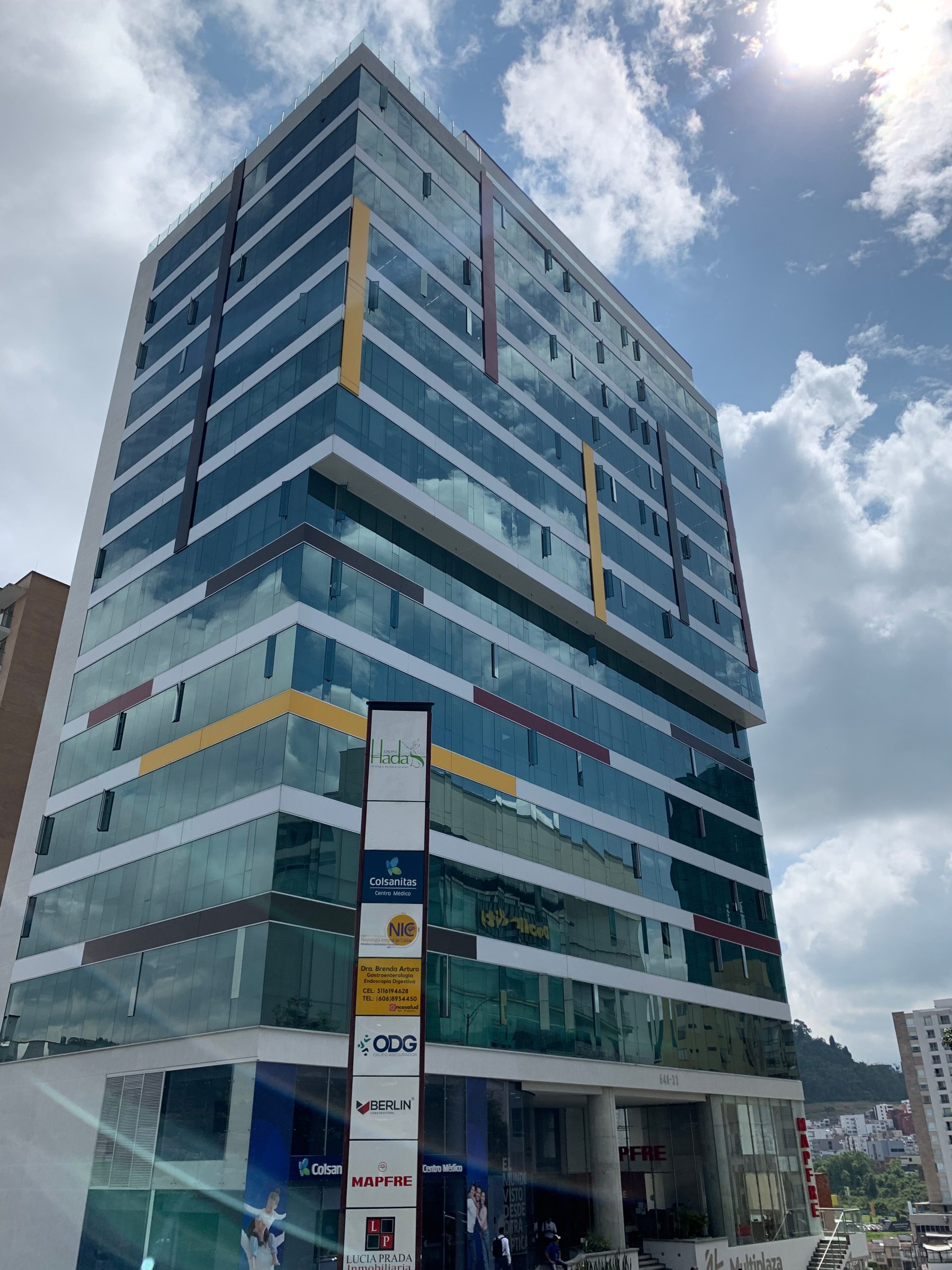 Oficinas de Mining & Legal Business Services en Manizales